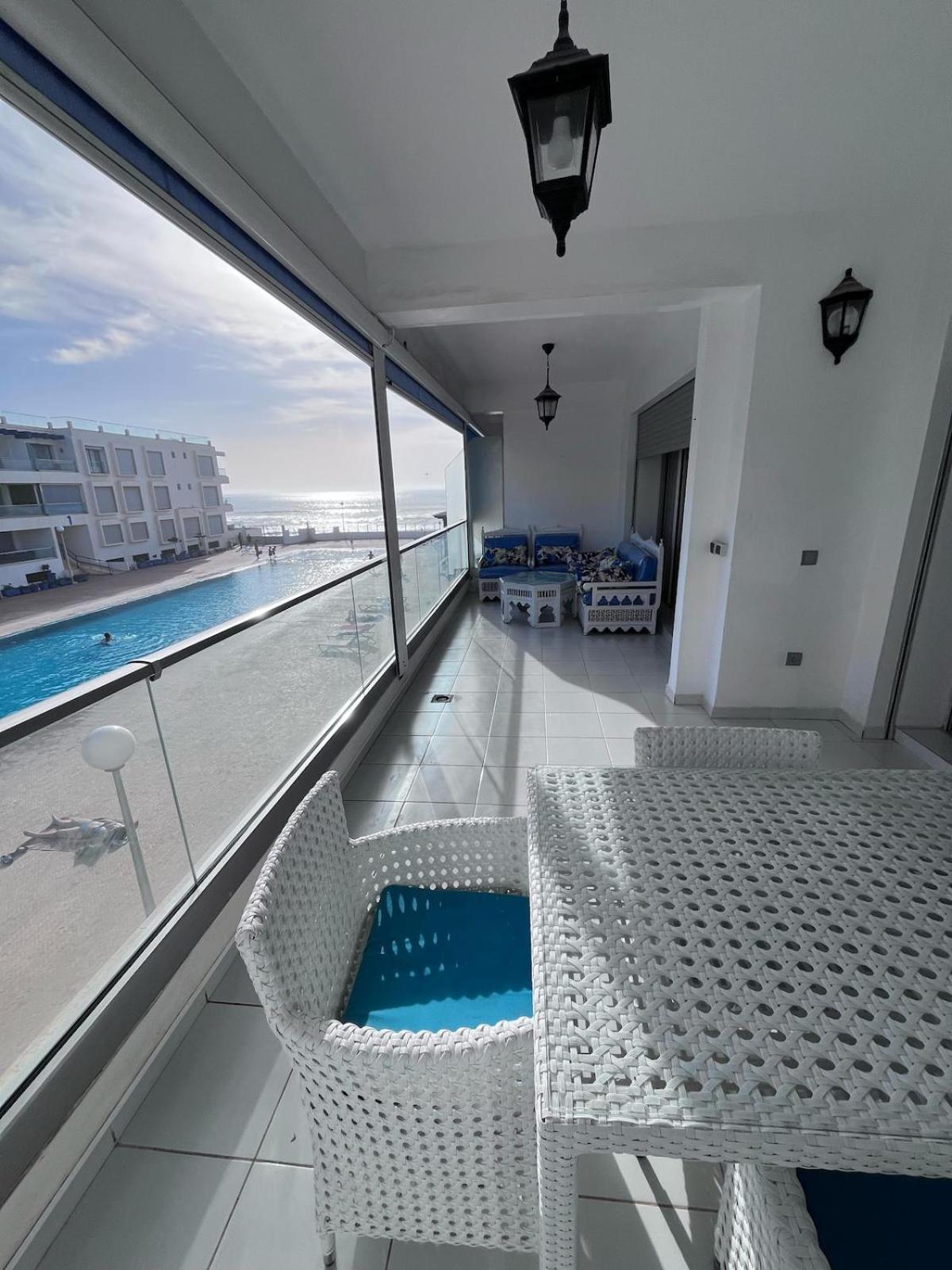 אווריר Apartment Sea View With Pool מראה חיצוני תמונה