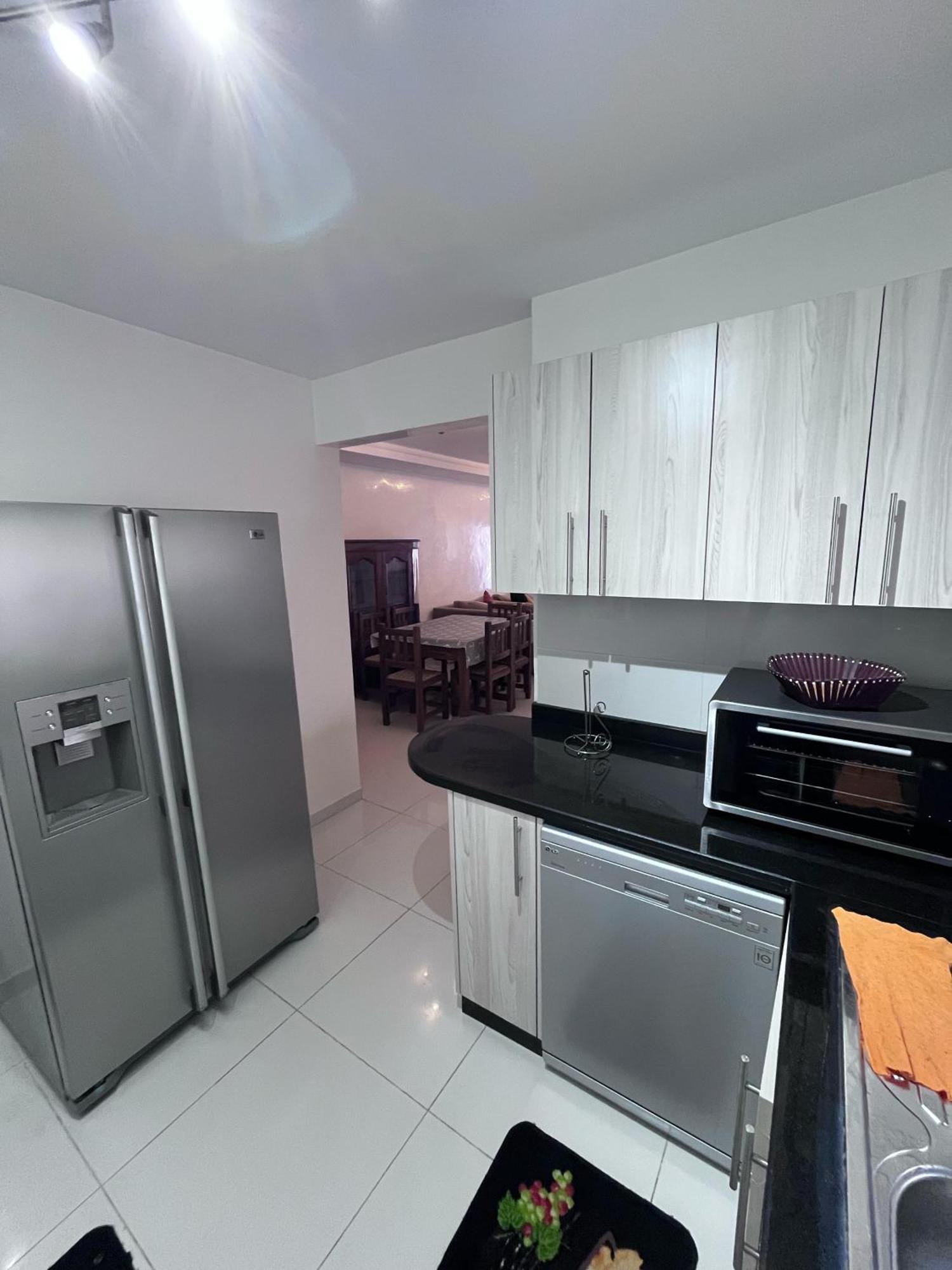 אווריר Apartment Sea View With Pool מראה חיצוני תמונה