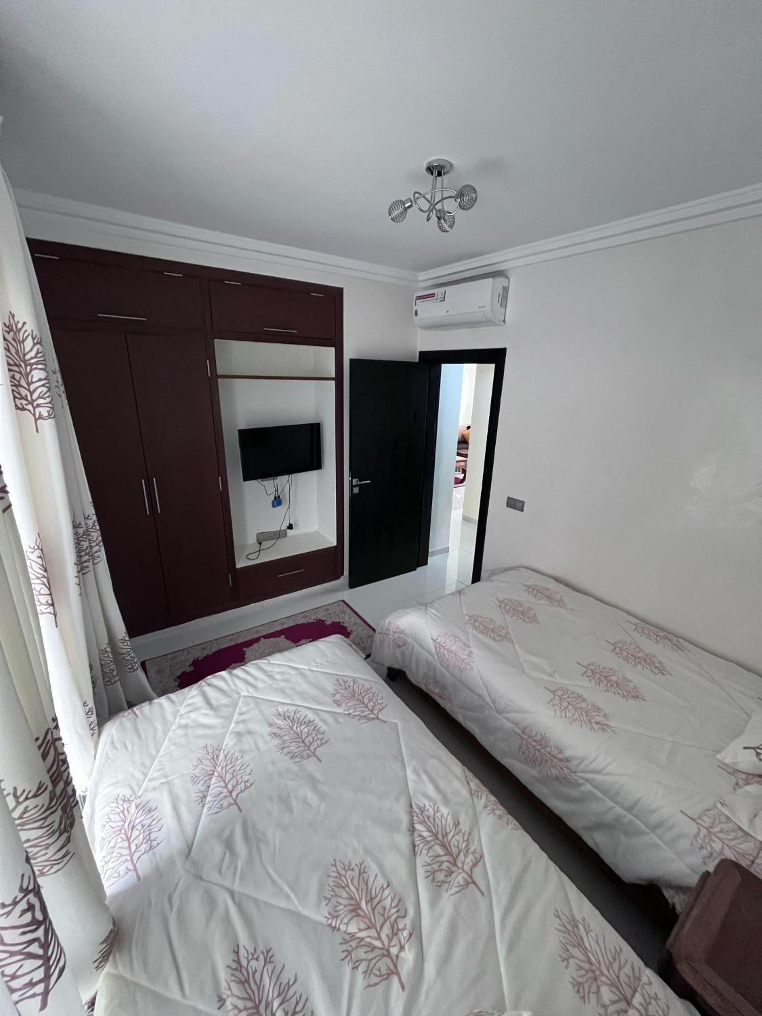 אווריר Apartment Sea View With Pool מראה חיצוני תמונה